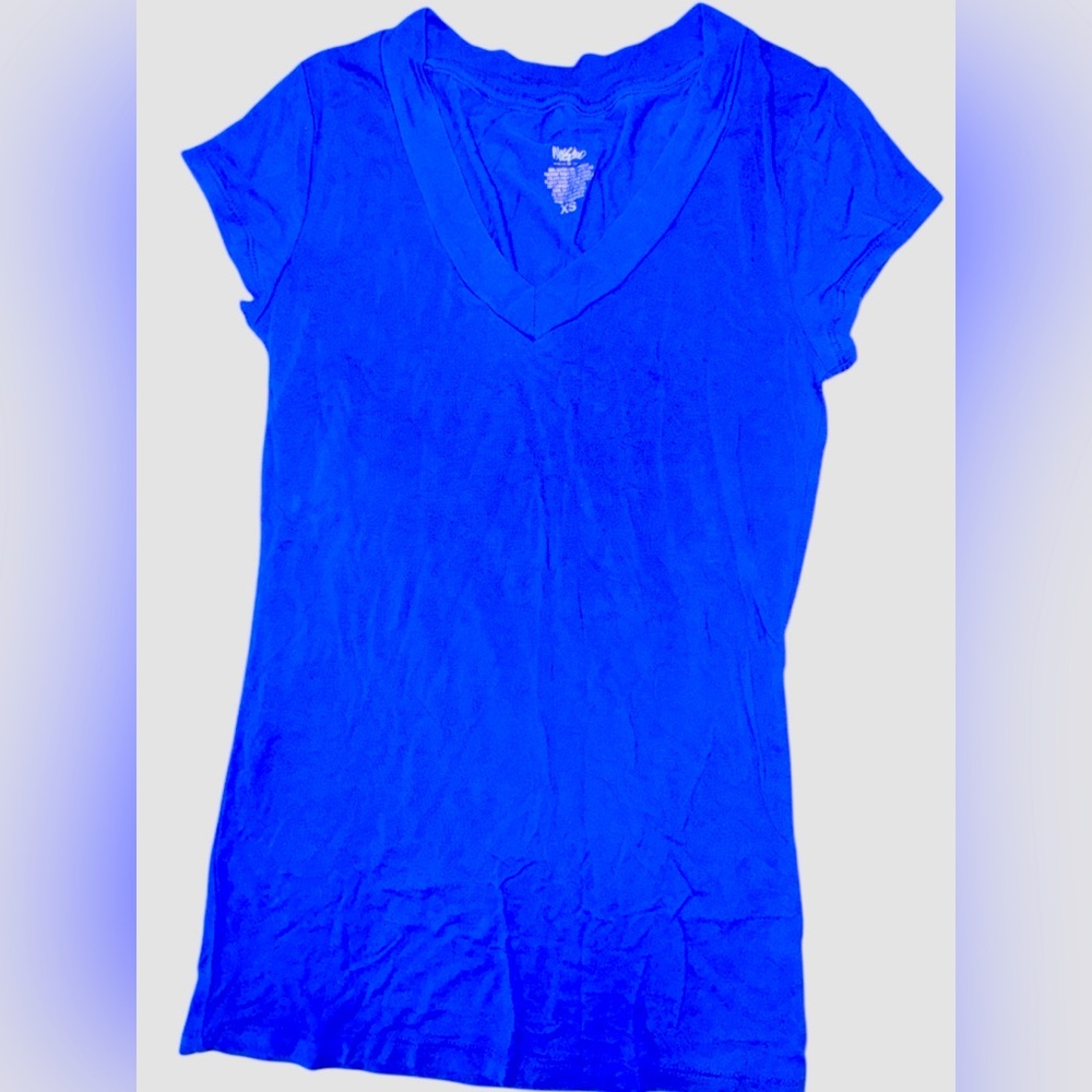 Size Extra Small XS Purple Mossimo Short Sleeve V-Neck T-Shirt Soft & Comfy